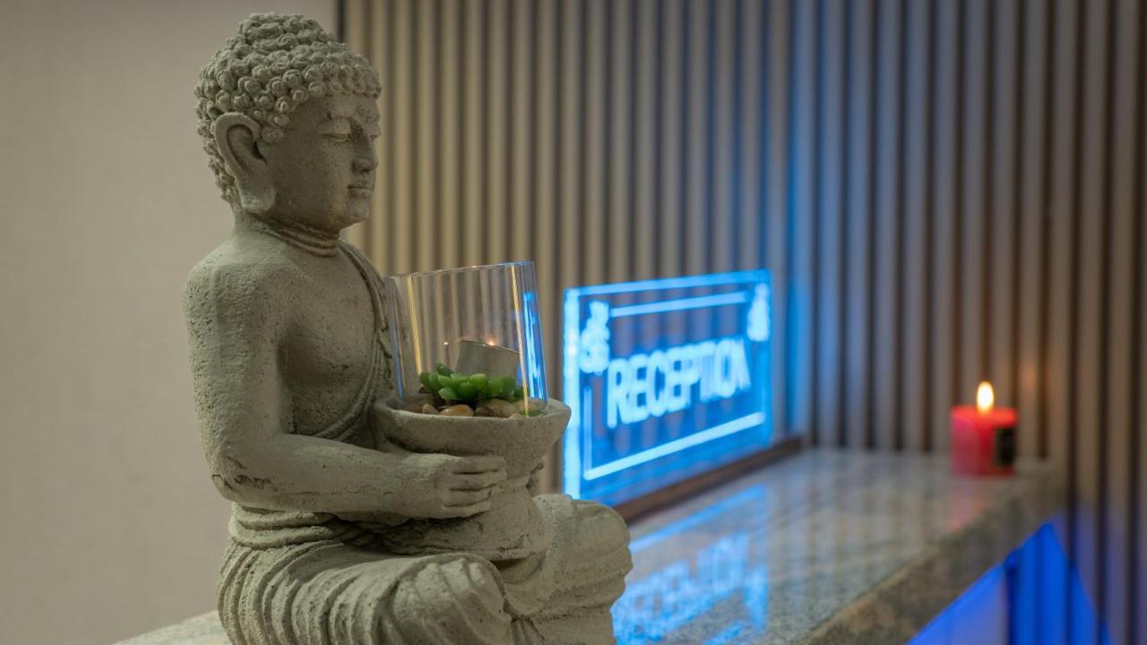 Doanesia Premium Hotel & Spa Tiranë Ngoại thất bức ảnh