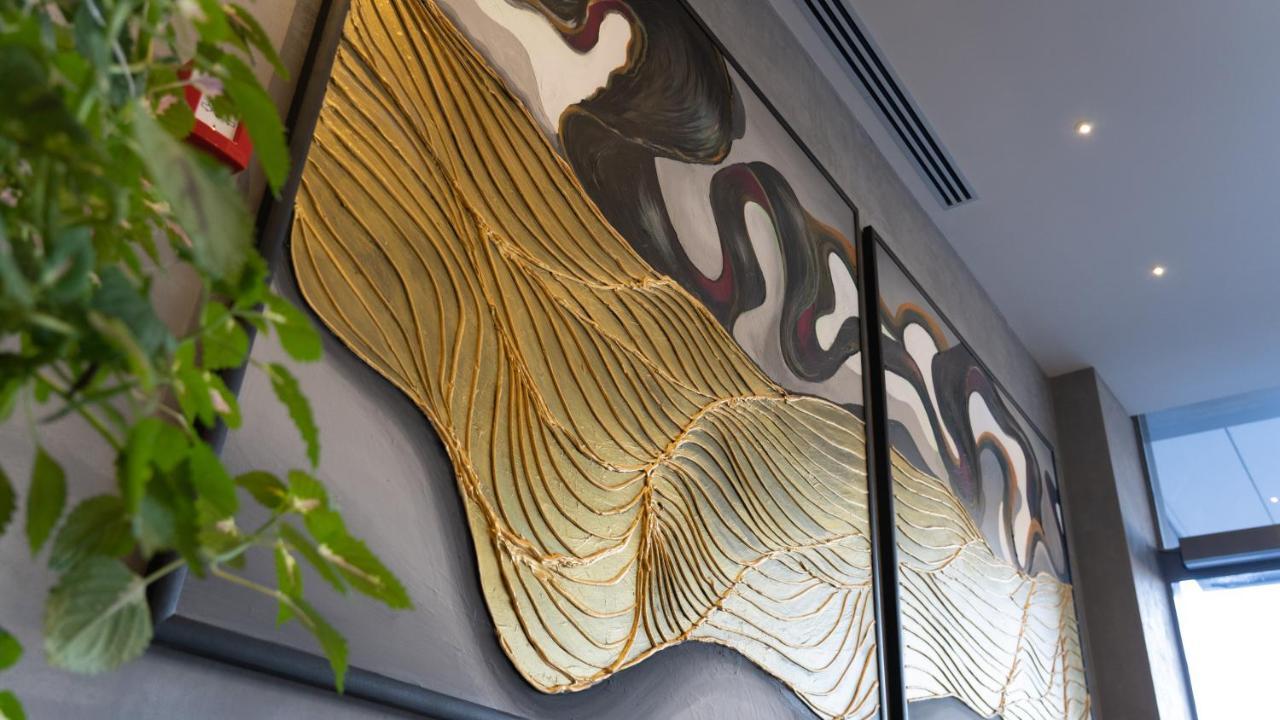 Doanesia Premium Hotel & Spa Tiranë Ngoại thất bức ảnh